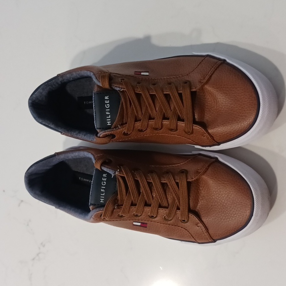Tommy Hilfiger Leather Shoes